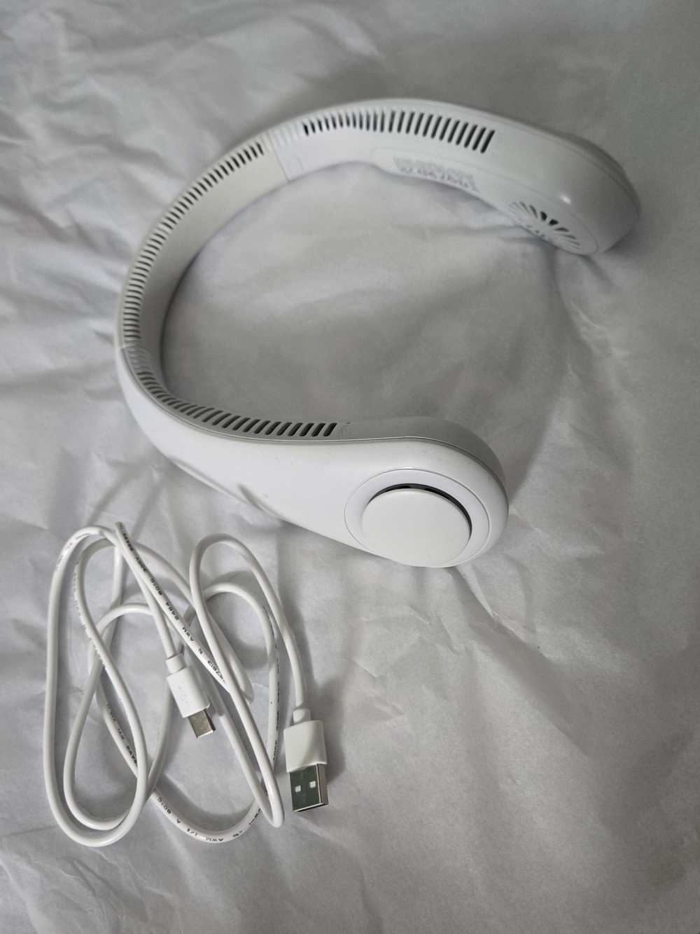 White Wearable Neck Fan - Rechargeable